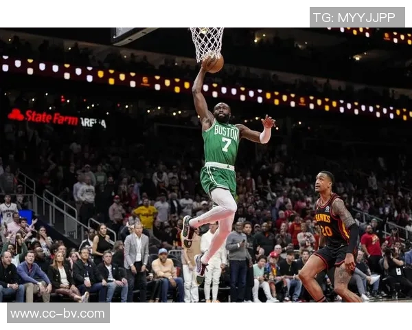 杰伦布朗分享助攻秘诀积极研究录像提升队友进攻参与度